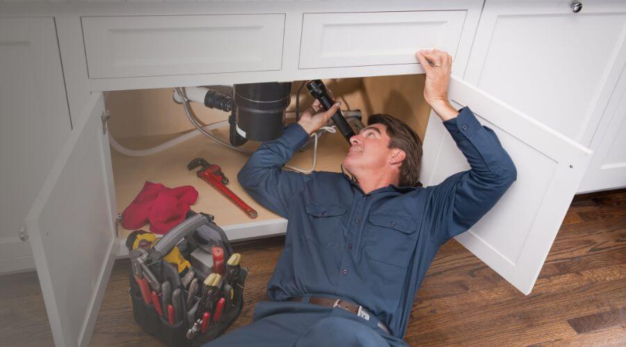 Local annual plumbing maintenance in Jourdanton, TX